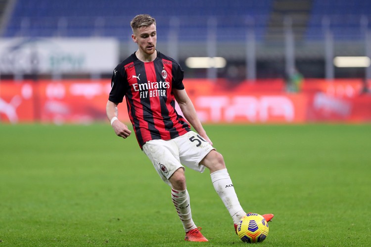 意媒：米兰为萨56要价不低于2500万到2800万，穆萨要3000万才能谈